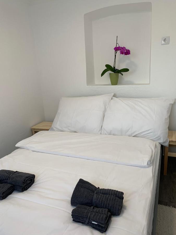 Dalia Apartman Gyoemro Bagian luar foto